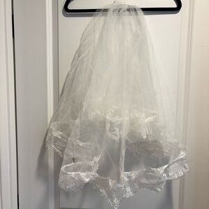 Kat the Label Amore Veil NWT